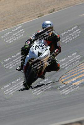 media/Apr-09-2023-SoCal Trackdays (Sun) [[333f347954]]/Turn 10 (115pm)/